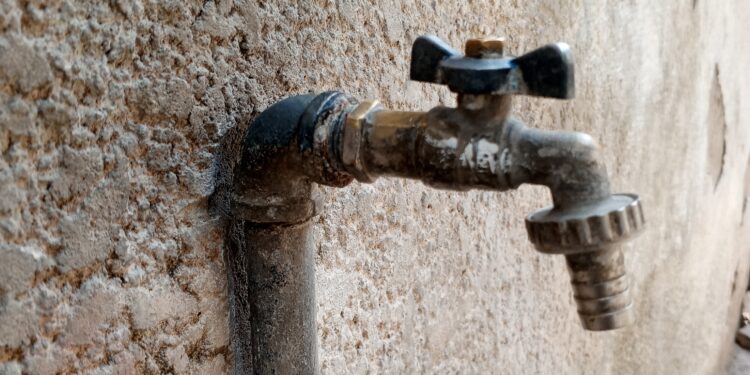 Cankuzo: Des résidents de la colline Mburi réclament de l’eau potable