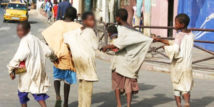 La campagne de retrait des enfants en situation de rue et des mandiants va-t-elle aboutir ?