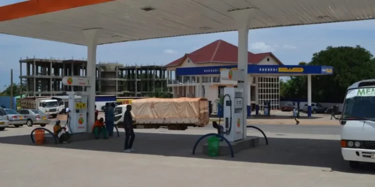 Les députés doutent de la qualité du carburant importé au Burundi