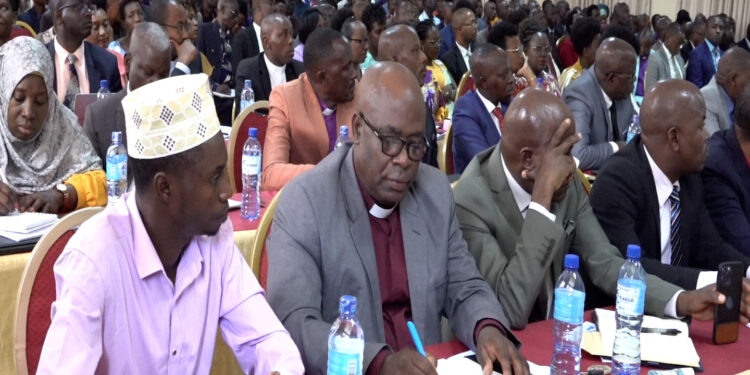 Le droit à l’indépendance de la magistrature s’arrache, dixit le président du sénat