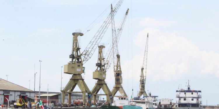  Imwe mu mirimo yo ku kivuko ca Bujumbura ntiriko irarangurwa