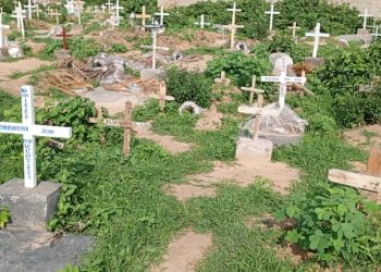 Rumonge:Baratewe impungenge n’akaburi kegereye imihana y’abantu kariko karabomagurika muri kino gihe