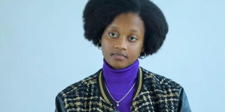 Umuririmvyi Laurette Tetero arasigura icatumye afata ingingo yo kwakira agakiza