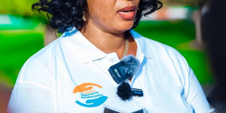 N’aho azoba yasubiye inyuma, indirimbo yakoreye ino zizobandanya zisohoka