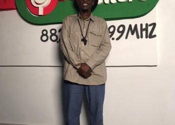 Kubijanye n’ukuririmba, umuririmvyi wese aba afise uruhande ahagazemwo