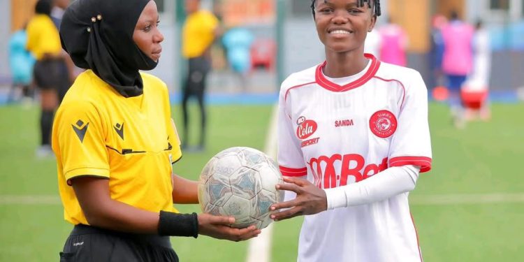 Ash Jaffar yaraye yinjije ibitsindo bitatu wenyene