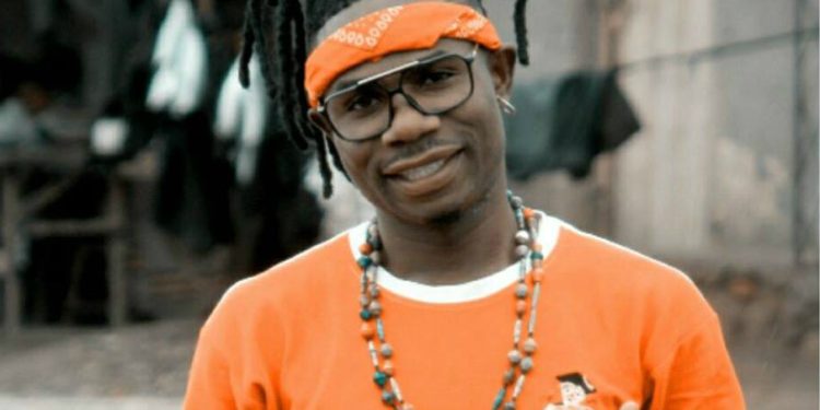 Generencha Bidondo ati:”kubera iki aba diaspora batitaho abaririmvyi bakera?”