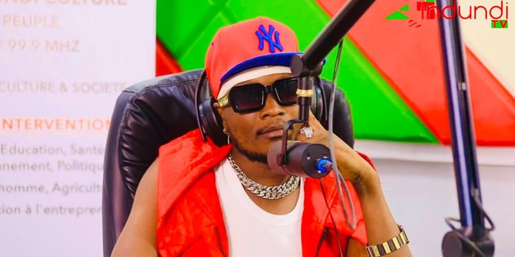 Fabelove ntaco asigiye abaririmvyi b’abarundi