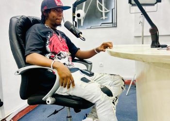 Aubin lux avuga ko bitamworoheye gusohora indirimbo ”ishwi”