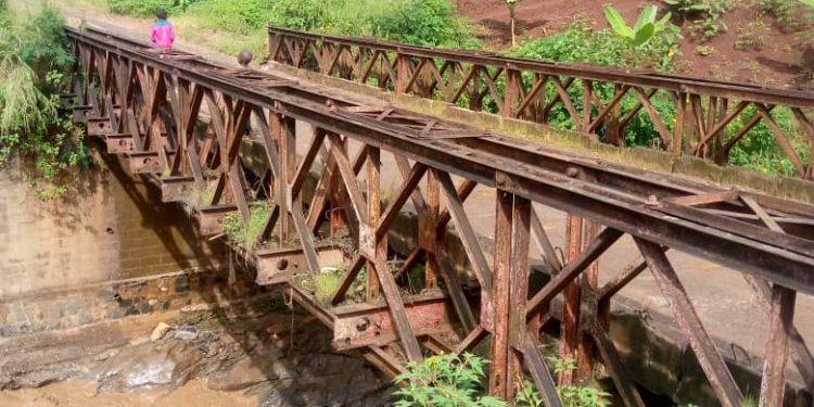 Réhabilitation du pont Nyamusenyi : entre espoir et frustrations