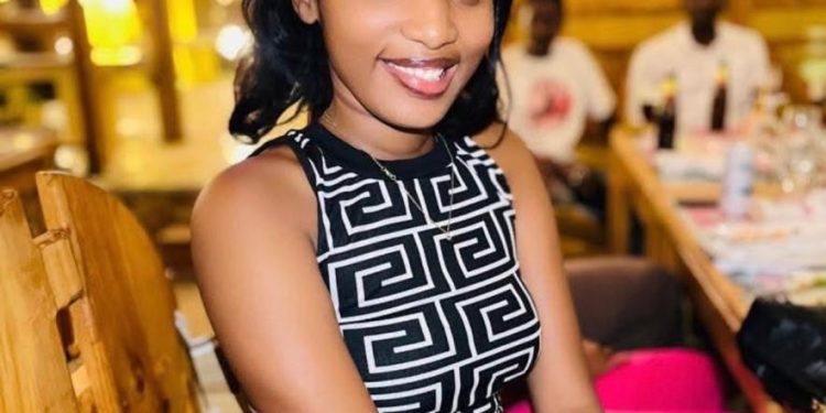 Umuririmvyikazi Channel Ndayikeza yasohoye indirimbo nshasha