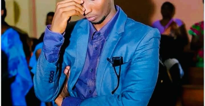 Frank G80 aje atagisubira inyuma