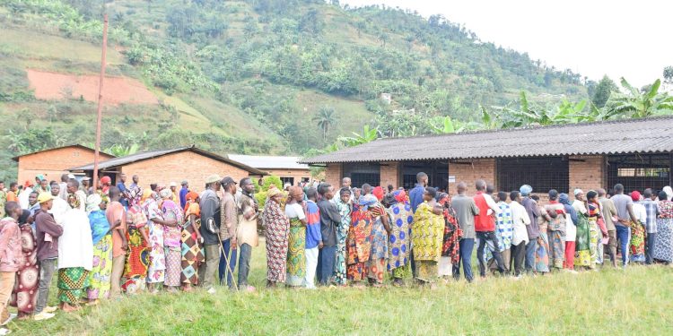 Burundi : quand un parti remporte 100 % des sièges, la démocratie est-elle en danger ?