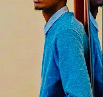 Wiz Designer yakoze indirimbo iri mu ki Espagnol