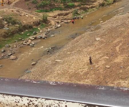 Choléra à Gakungwe : bouillir l’eau ne suffit pas, les habitants réclament des purificateurs