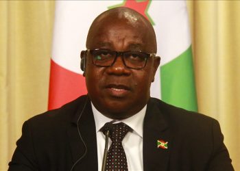 Kuba Ezechiel Nibigira agiye kurongora inama ishingiye k’ubutunzi y’ibihugu vyo muri Afrika yo hagati bifise akahe karusho ku Burundi