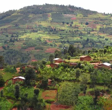 Un vieil homme s’enlève la vie, les autorités appellent au dialogue
