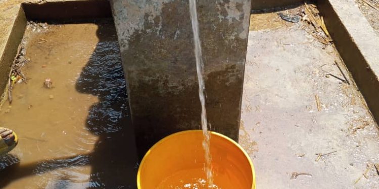 Bariruhutsa ko basubiye kuronka amazi