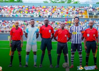 Umugwi Aigle Noir Cs waraye utsinze Flambeau du Centre