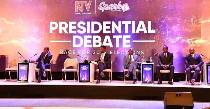 Abanyagihugu barenga umuriyoni barorereye ikiganiro c’abitoza kuba Perezida wa Uganda biciye ku buhinga bwa none