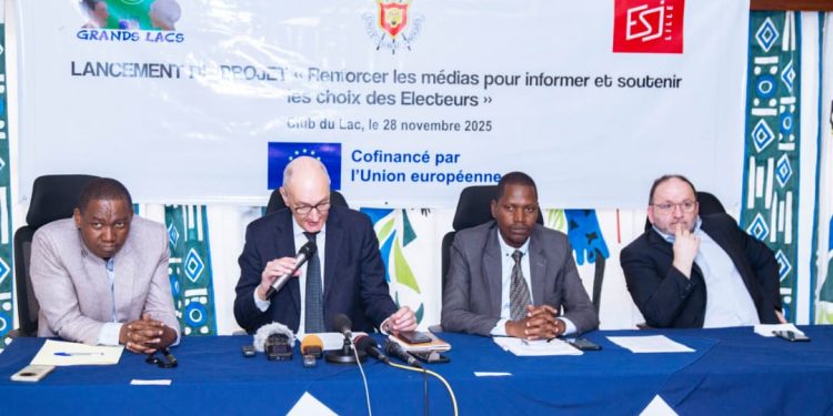 Renforcer les médias pour une meilleure information électorale