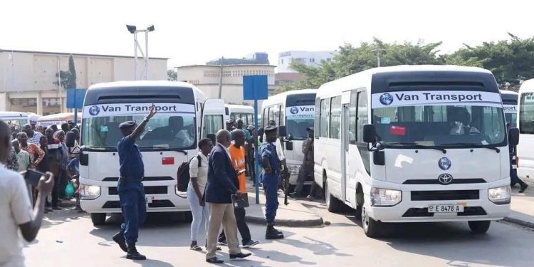 La SOPEBU met les propriétaires de bus en garde