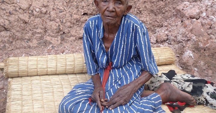 Kuberiki hari abageze muzabukuru barimwo abatamakazi babayeho basegerereza mu mabarabara?