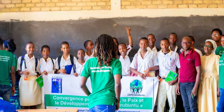 Ubuntu Vert : les jeunes formés à la paix et au vivre-ensemble