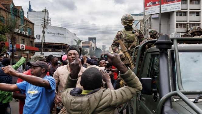 Imyiyerekano irakomeye muri Kenya abanyagihugu biyamiriza ikigo ca Ebola