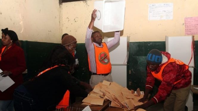 Zambia: uguharura amajwi y’amatora vyahagaritswe