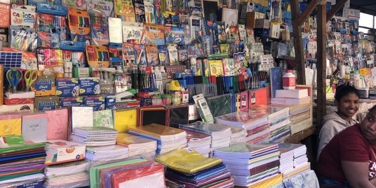 À Kayanza, le matériel scolaire moins cher, mais les clients se font encore attendre