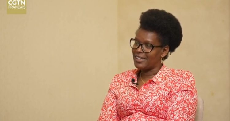 Evelyne Butoyi,la ministre burundaise de la Communication et des Médias